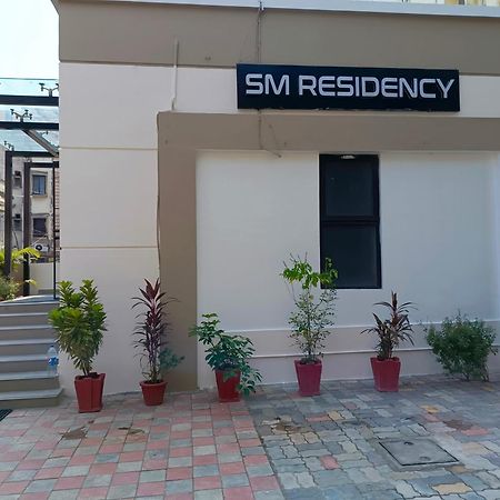 Sm Residency Otel Bhubaneswar Dış mekan fotoğraf