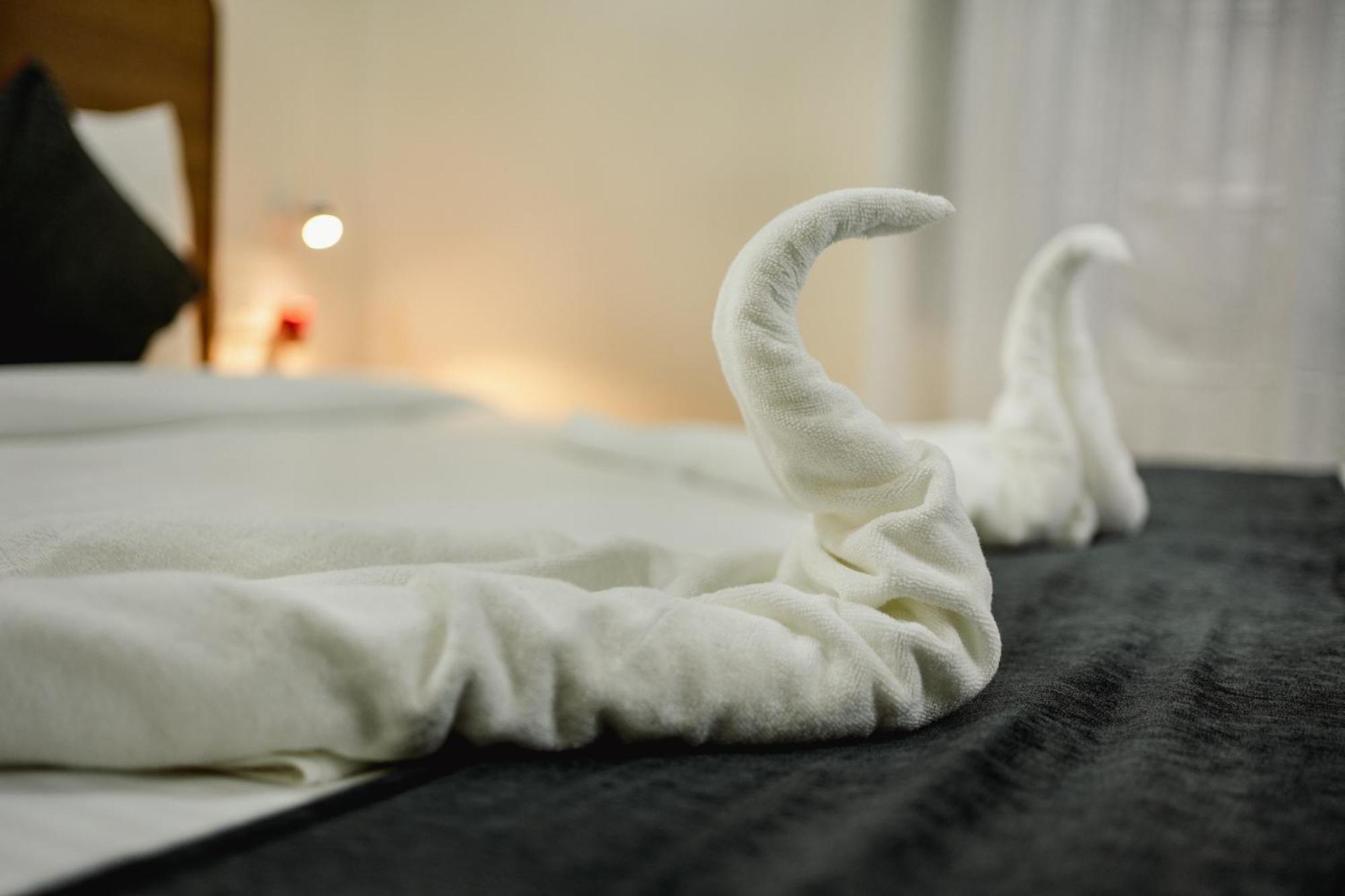 Sm Residency Otel Bhubaneswar Dış mekan fotoğraf