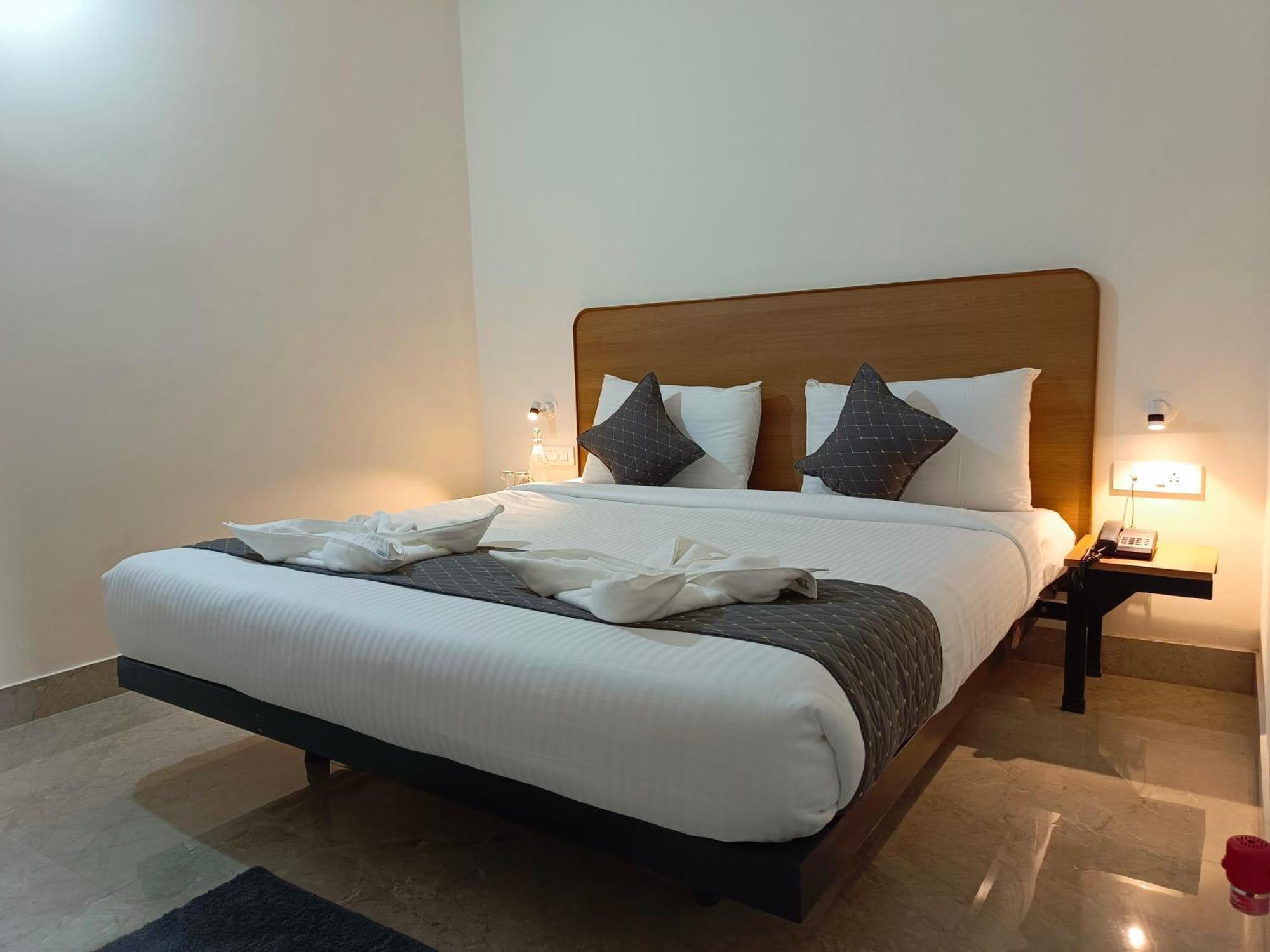 Sm Residency Otel Bhubaneswar Dış mekan fotoğraf