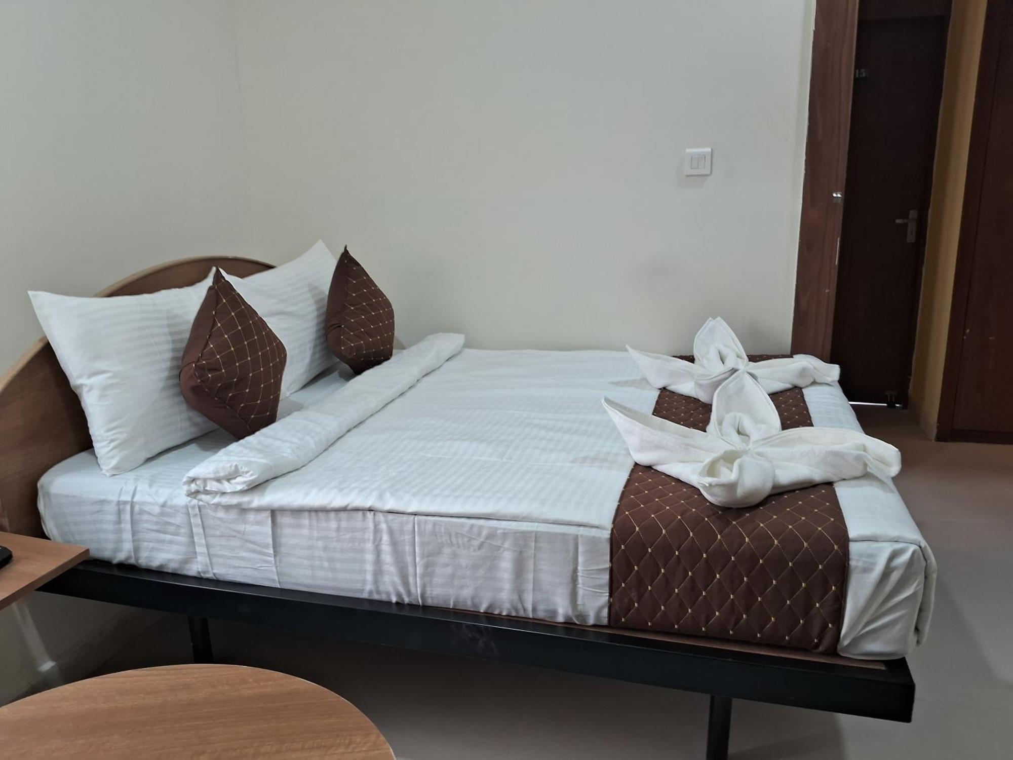 Sm Residency Otel Bhubaneswar Dış mekan fotoğraf